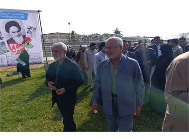 حضور پرشور کارکنان اداره کل بنادر و دریانوردی سیستان و بلوچستان همگام با اقشار مردم و مسئولین در راهپیمایی و تجمع یوم الله ۲۲